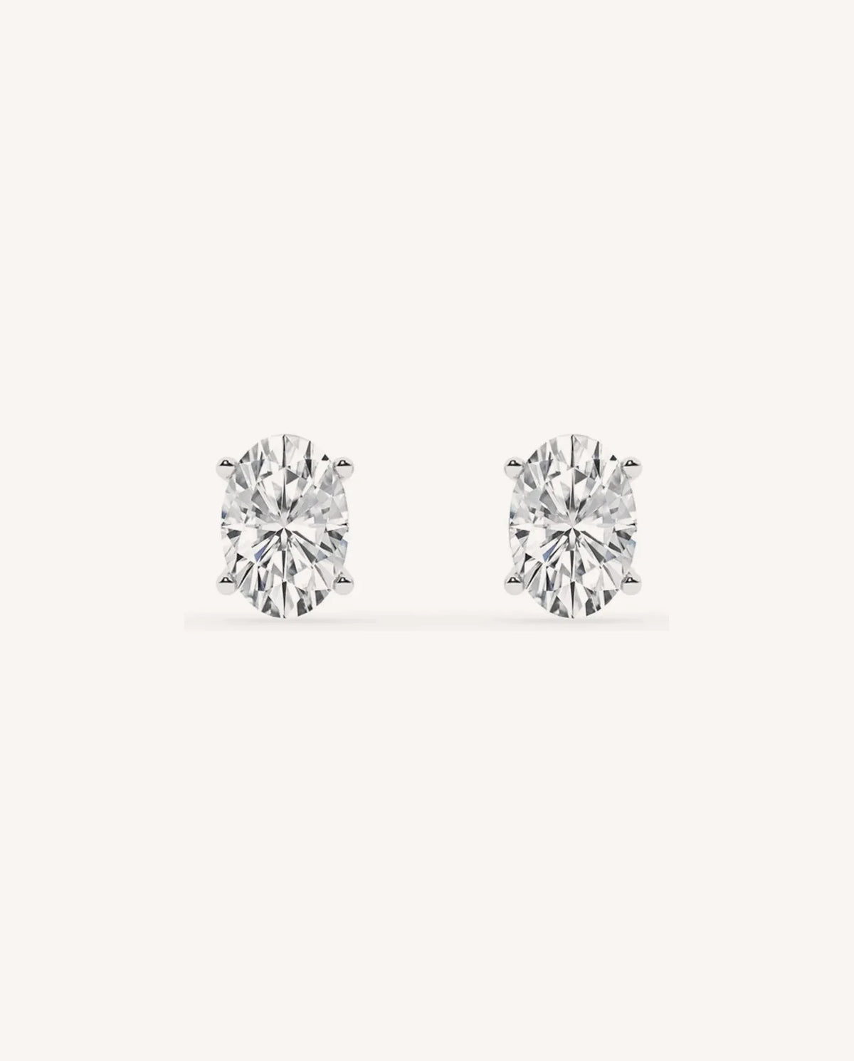 Lab Grown Diamond Oval Stud Earring