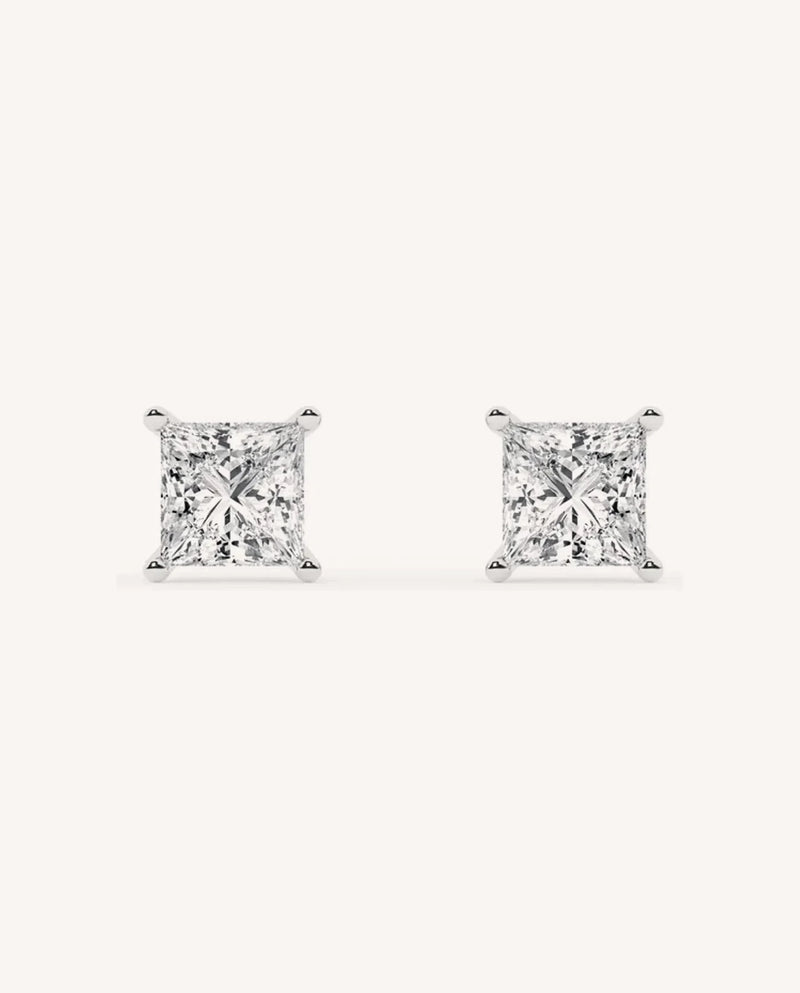 Lab Grown Diamond Princess Cut Stud Earring